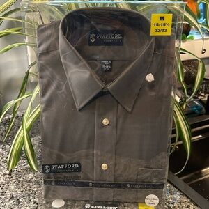 Stafford Essentials dress shirt - no tie included - sz 15-15.5 32/33